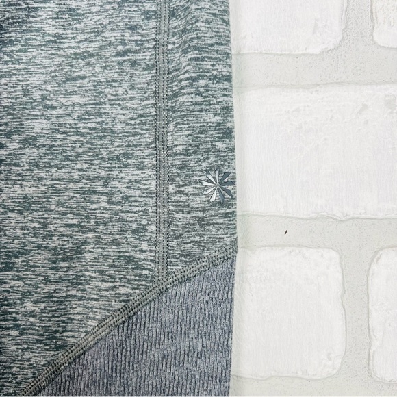 ATHLETA GIRL SNOWBALL SOFTLUXE TIGHT, Light Cobblestone Grey, Size Large 12 - Picture 10 of 11